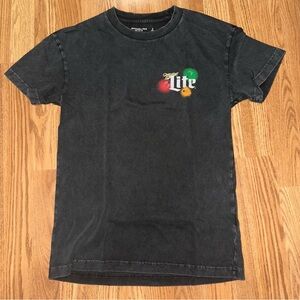 Abercrombie Miller Lite Holiday T Shirt